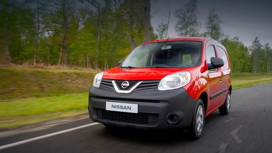 Ниссан рено фото Компания Nissan превратила Renault Kangoo в компактвэн NV250 - ДРАЙВ