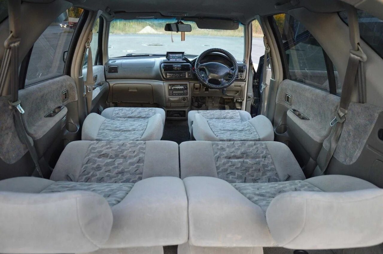 Ниссан рнесса фото салона Фотографии салона Nissan Rnessa АвтоПросвещение ac-ch.ru