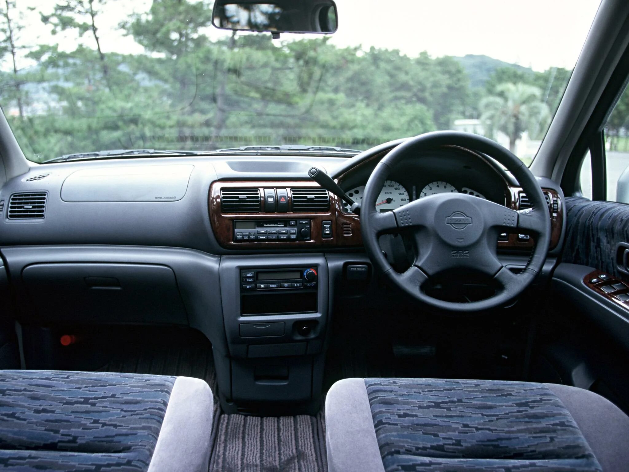 Ниссан рнесса фото салона Nissan electric vehicles: A short history CarExpert