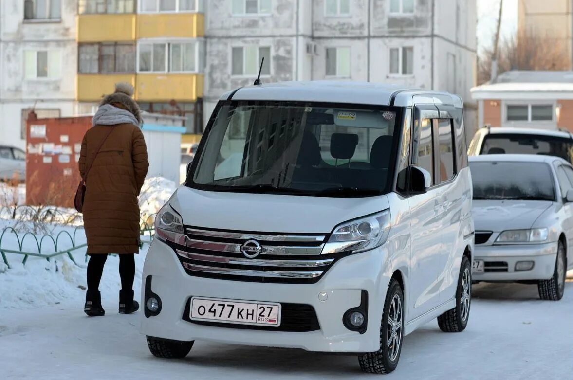Ниссан рокс фото Интересные и редкие автомобили на улицах Дальнего Востока № 136 - DRIVE2