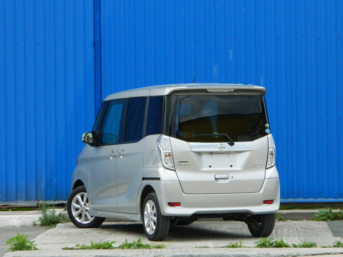 Ниссан рокс фото Купить б/у Nissan Dayz Roox I Рестайлинг 0.7 CVT (64 л.с.) бензин вариатор в Ека