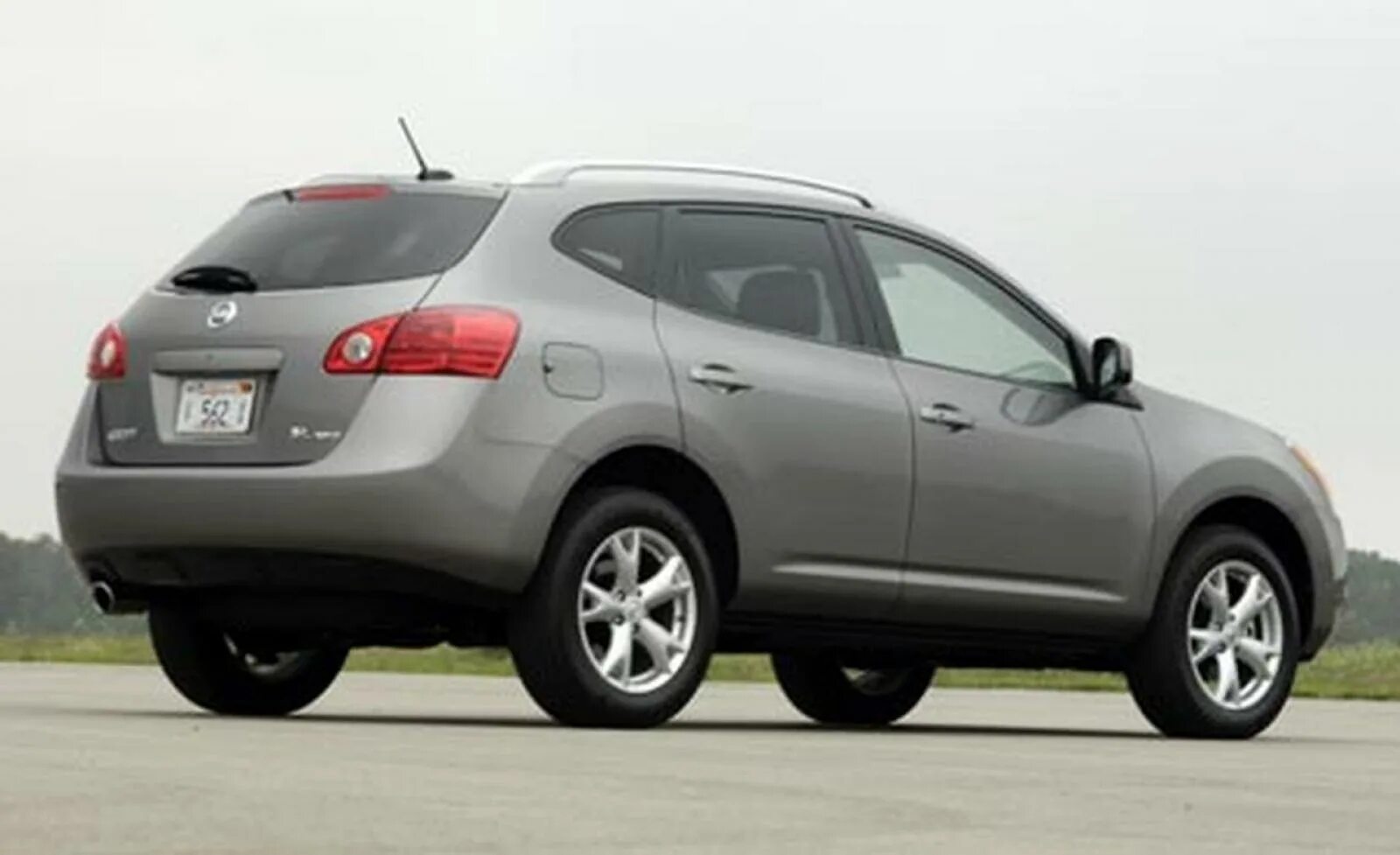 Ниссан роуг фото 2008 Nissan Rogue - Information and photos - Neo Drive