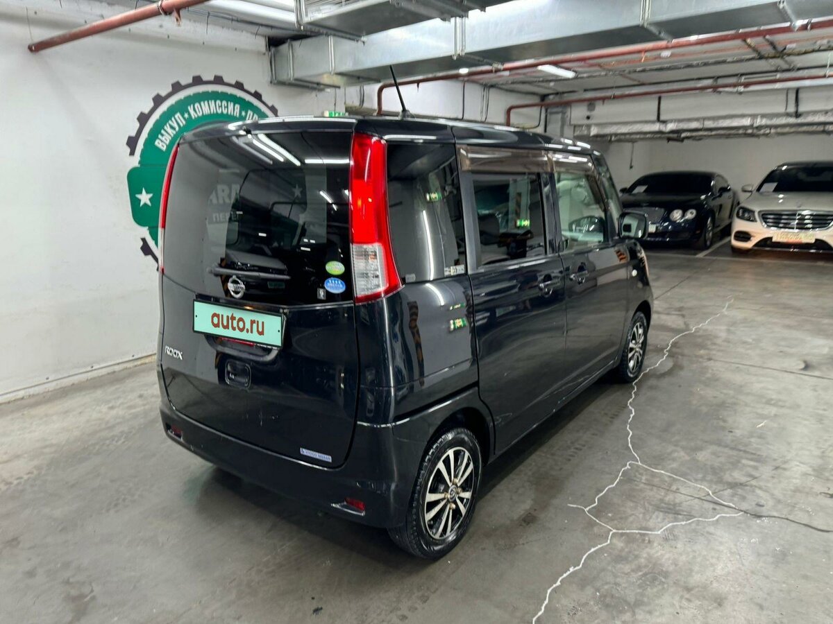 Ниссан рукс фото Купить б/у Nissan Roox I 0.7 CVT (54 л.с.) бензин вариатор во Владивостоке: чёрн