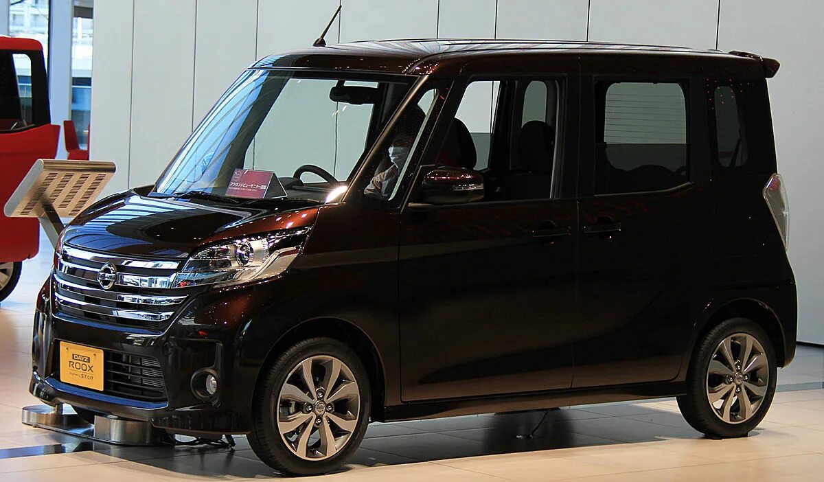 Ниссан рукс фото File:Nissan Dayz Roox Highway Star X G Package.jpg - Wikimedia Commons