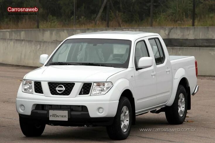 Ниссан с кузовом фото Nissan Frontier XE 2.5 Turbo 4x4 2012 Nissan frontier, Nissan, Tração integral