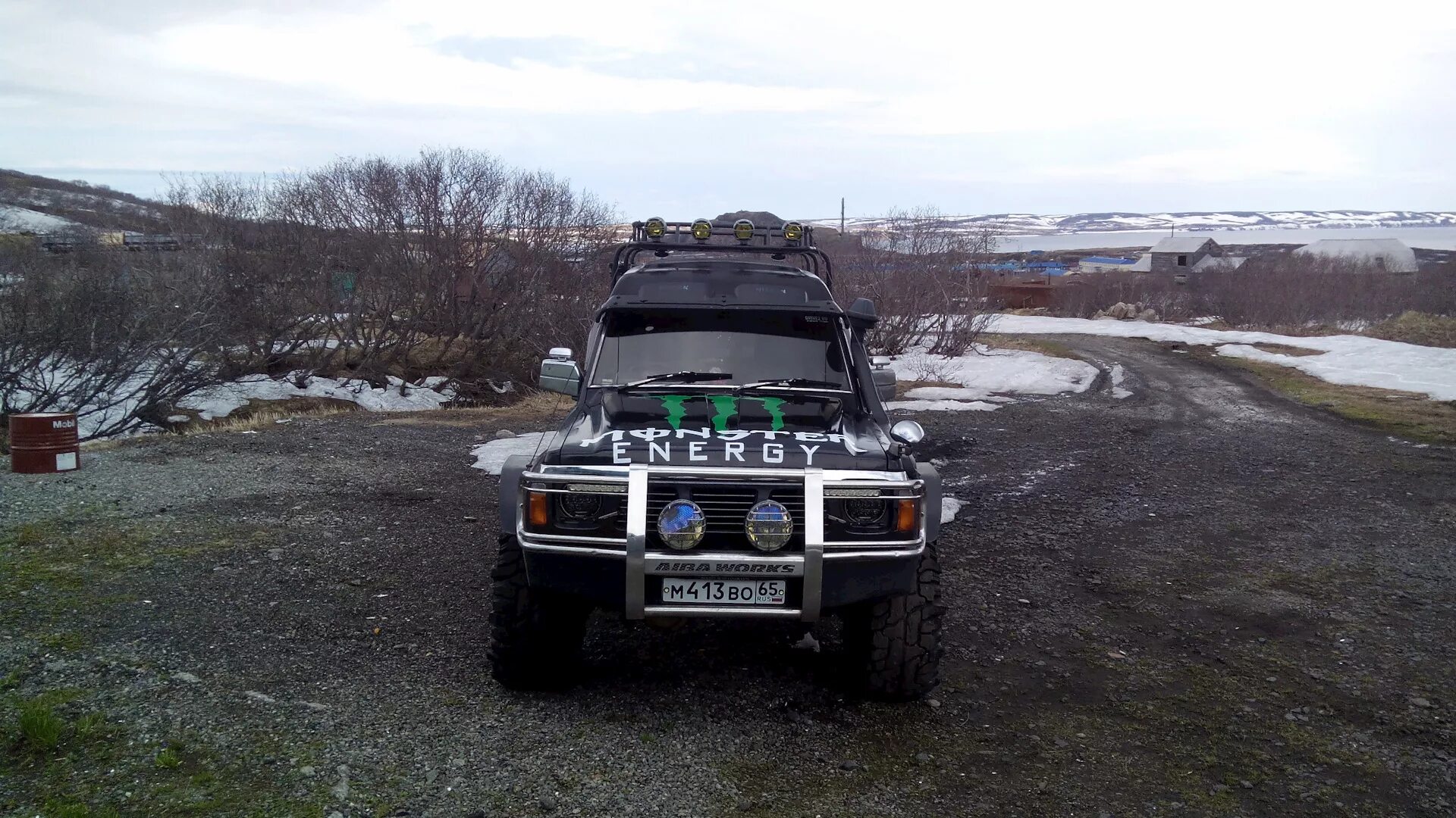 Ниссан сафари 60 фото наклейка заняла свое место на капоте) - Nissan Safari (Y60), 4,2 л, 1993 года др