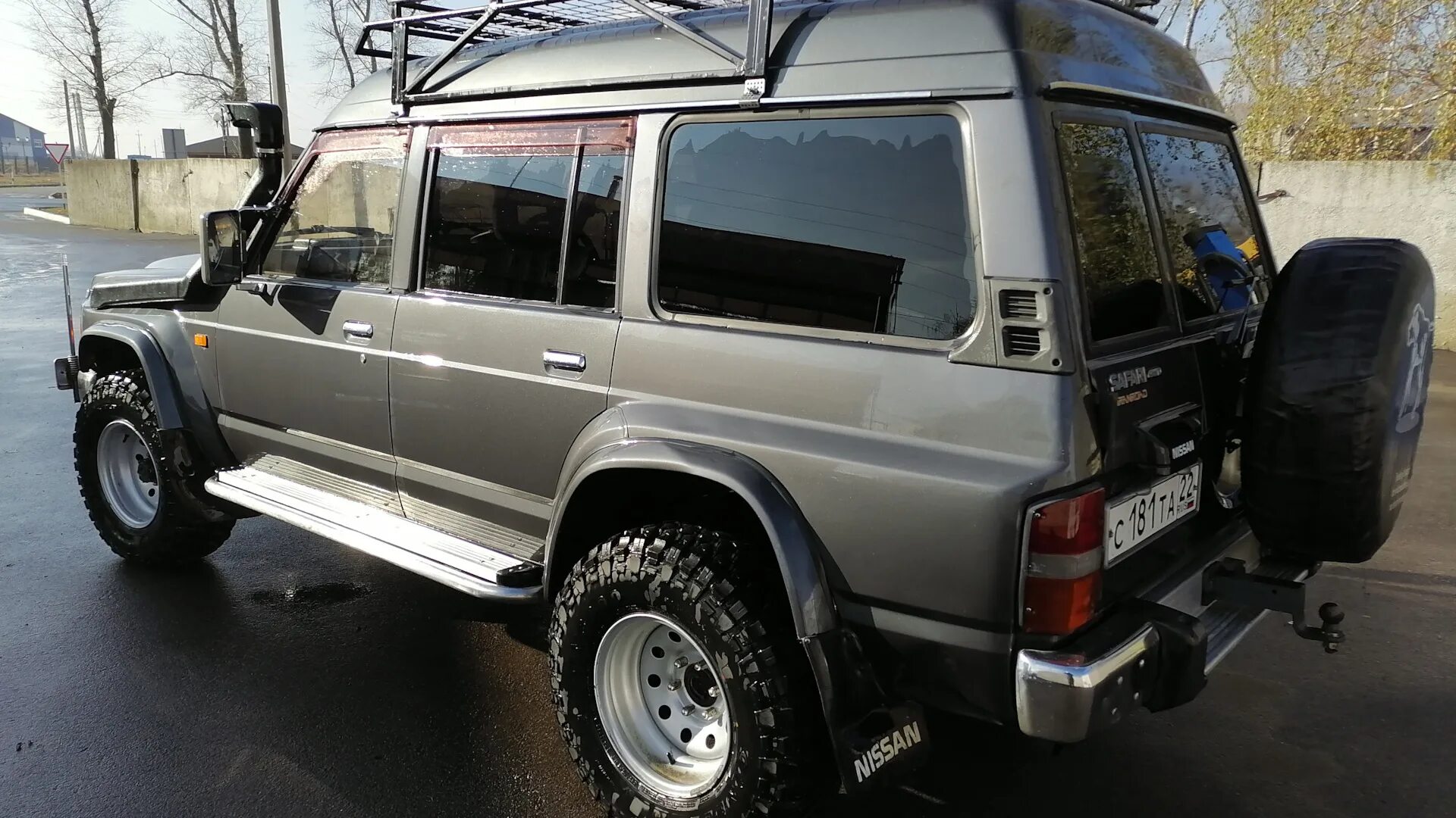 Ниссан сафари 60 фото Nissan Safari (Y60) 4.2 дизельный 1991 Серый металлик на DRIVE2