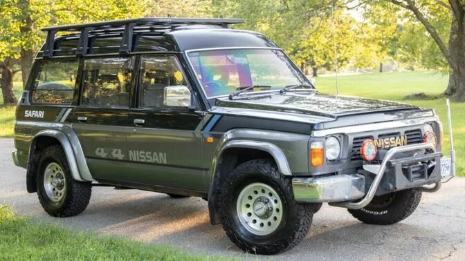 Ниссан сафари фото 1995 Nissan Safari Patrol 4 × 4 Fire Truck VIN: FGY60005195 - CLASSIC.COM