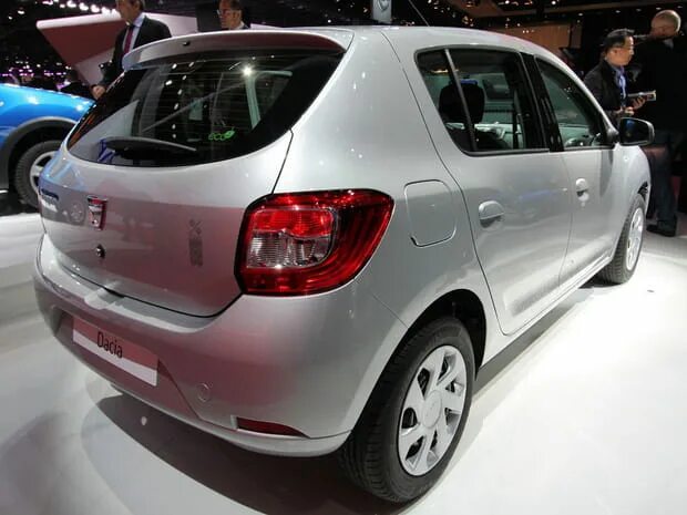 Ниссан сандеро фото Dacia Sandero 2 Arrière