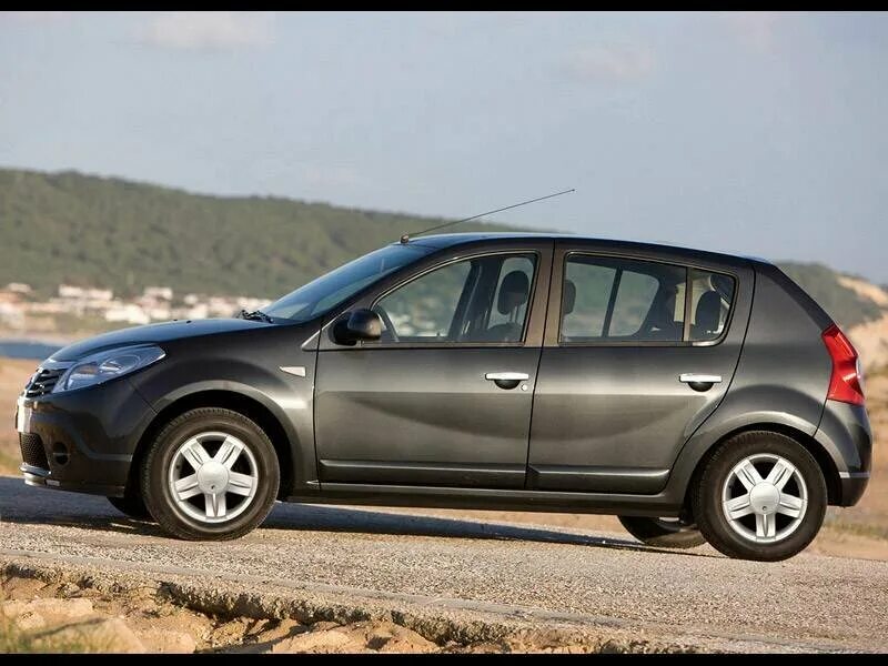 Ниссан сандеро фото Купить б/у Renault Sandero I 1.6 MT (84 л.с.) бензин механика в Каменске-Уральск