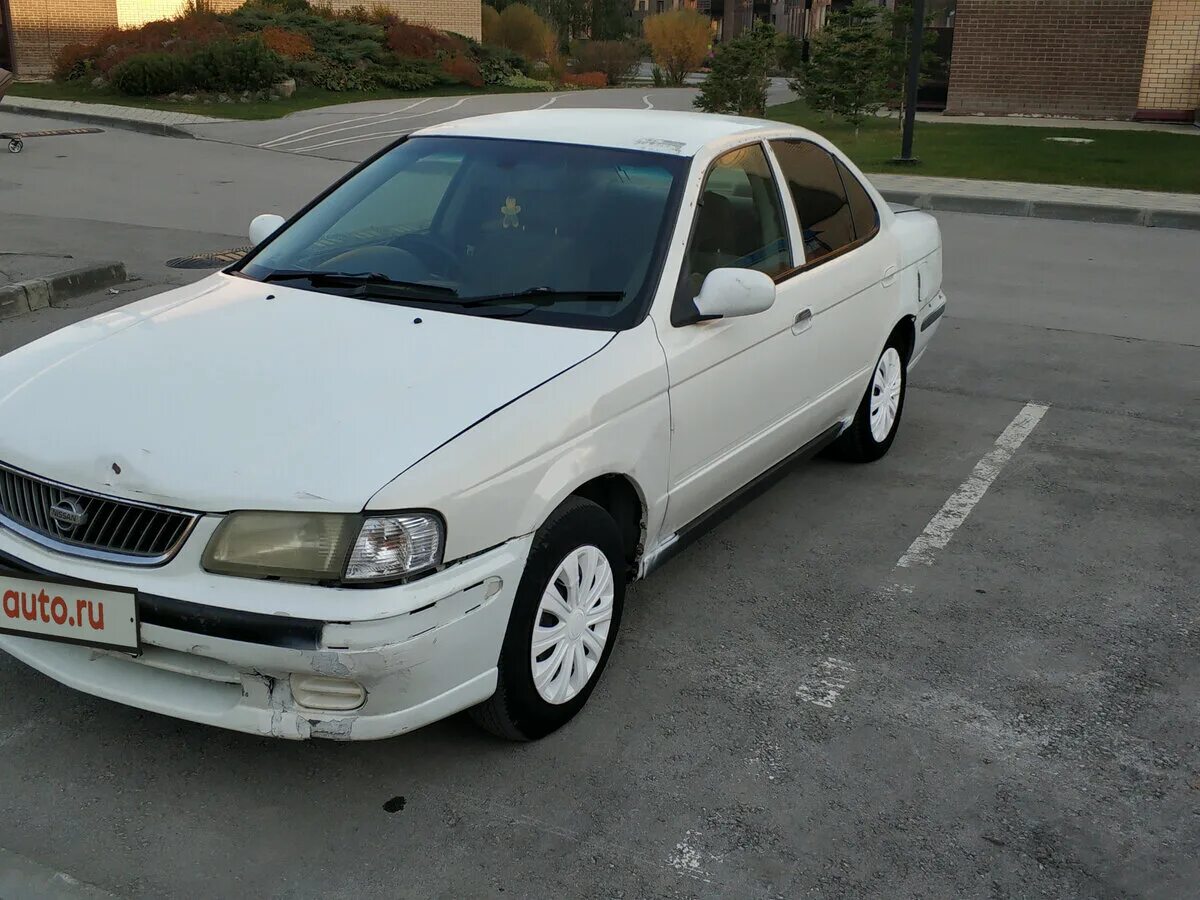 Ниссан санни 2000 фото Купить б/у Nissan Sunny B15 1.3 AT (87 л.с.) бензин автомат в Новосибирске: белы