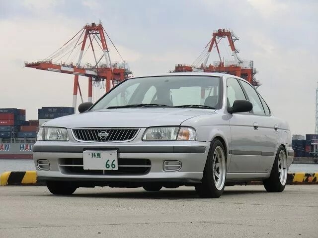 Ниссан санни б15 тюнинг Санни в естественной среде обитания - Nissan Sunny (B15), 1,5 л, 2002 года фотог