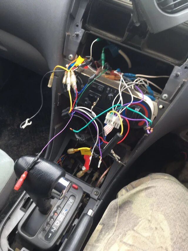 Ниссан санни как подключить магнитолу Здравствуй новая магнитола) прощай Саб.((( - Nissan Sunny (B15), 1,5 л, 2002 год