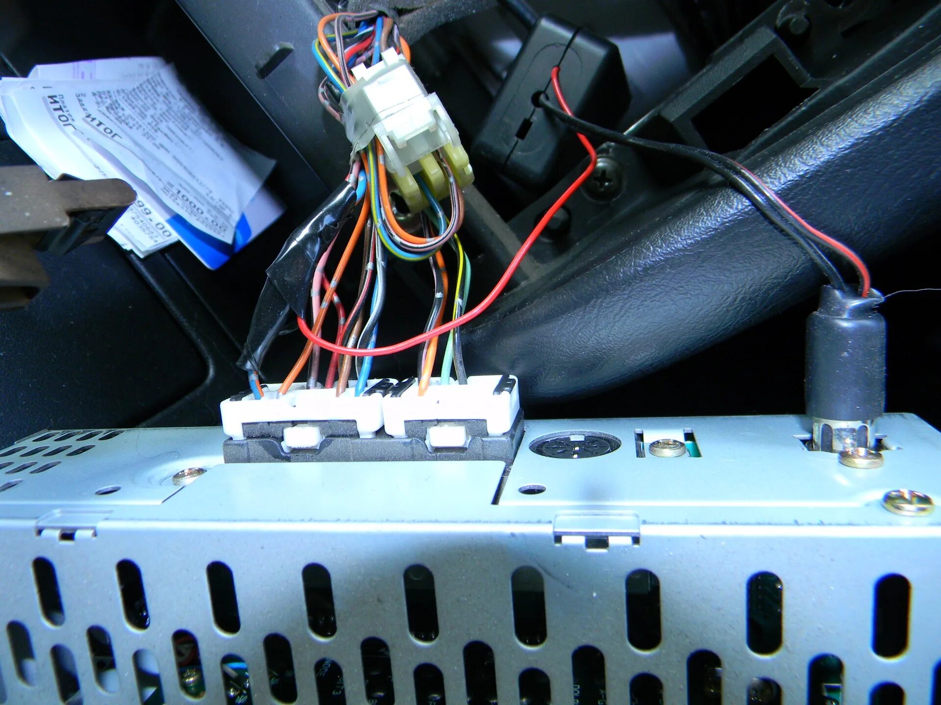 Ниссан санни как подключить магнитолу Замена головного устройства музыки - Nissan Bluebird (U14), 1,8 л, 1998 года авт