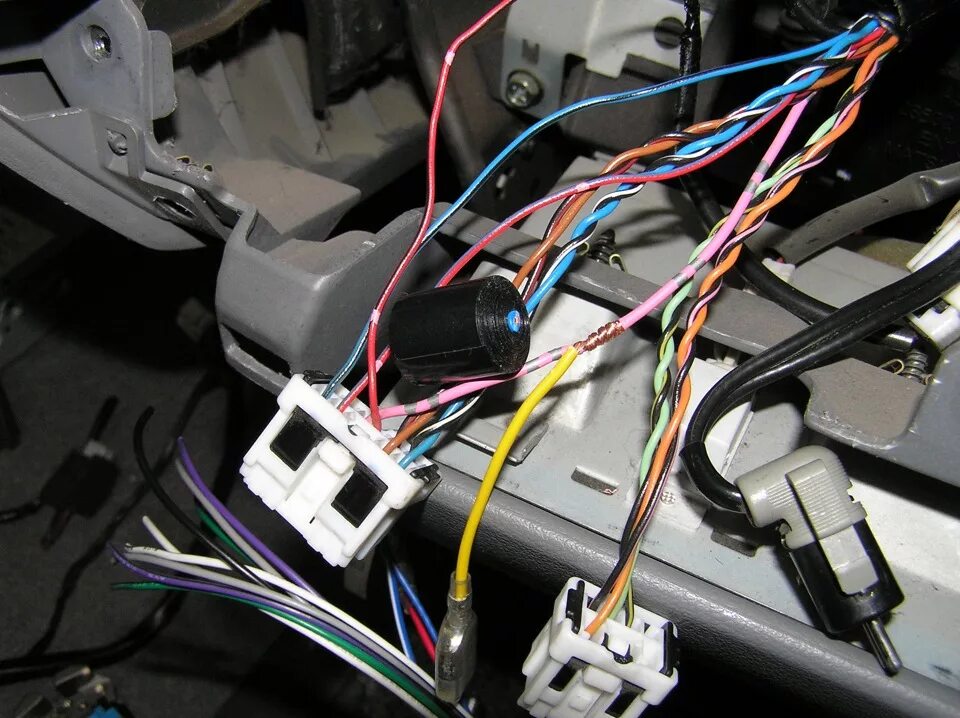 Ниссан санни точки подключения Установка магнитолы ч.2 (с картинками и комментариями) - Nissan Presage (1G), 2,