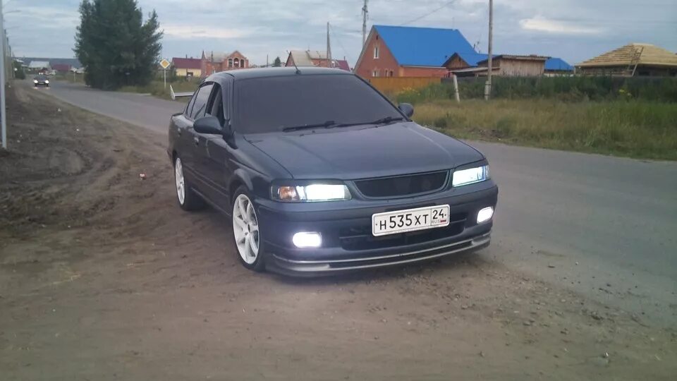 Ниссан санни тюнинг фото Nissan Sunny (B15) 1.6 бензиновый 1999 VZ-R на DRIVE2