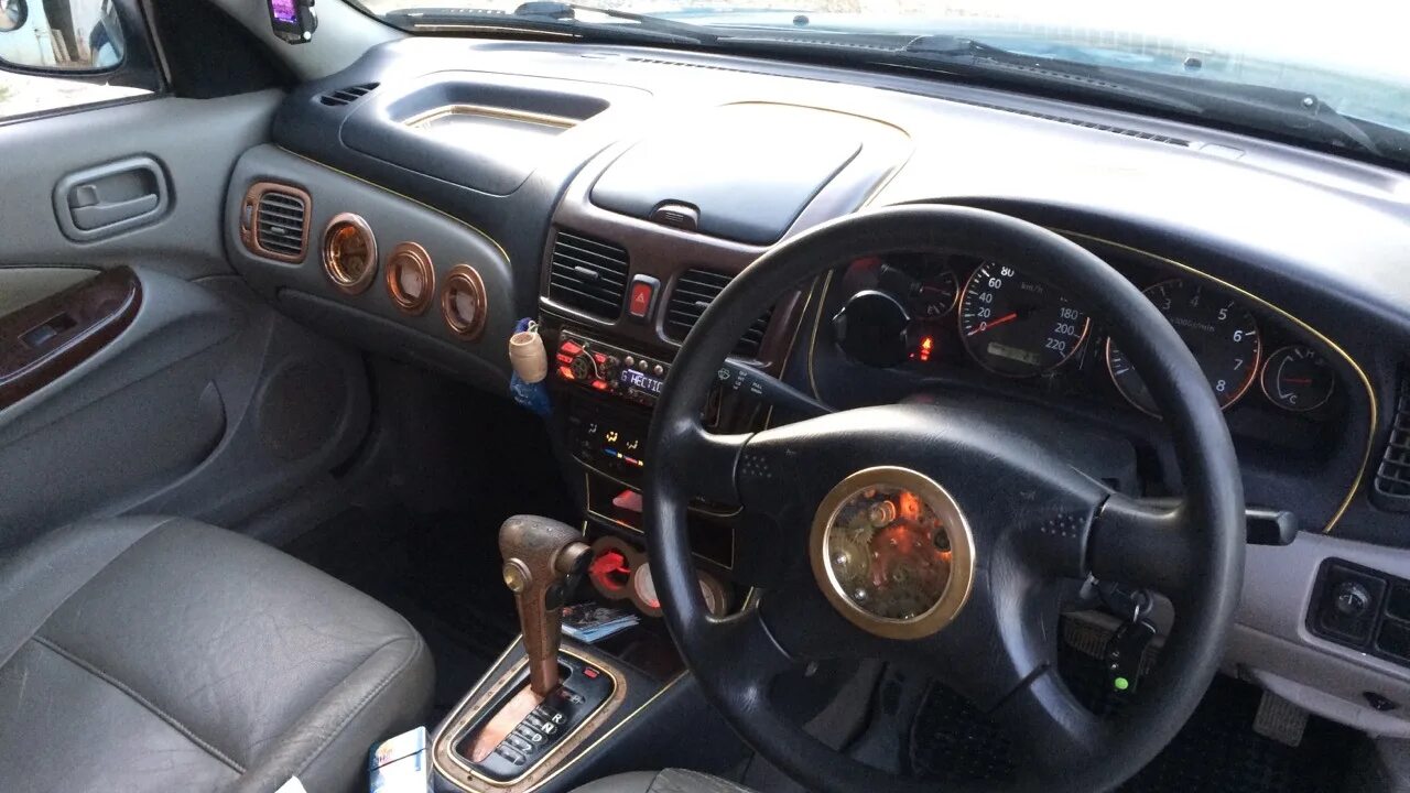 Ниссан санни тюнинг салона Nissan Sunny (N16) 1.5 бензиновый 2001 Паровой монстр :-))) на DRIVE2