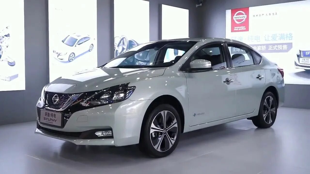 Ниссан селфи 2024 года фото Nissan Sylphy this is electric car sedan nissan Leaf 2018 . Электро седан Ниссан