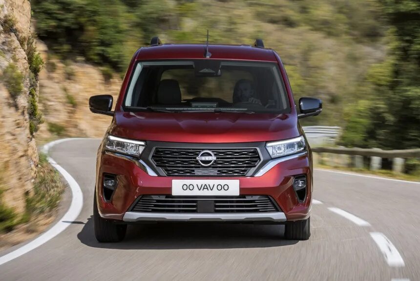 Ниссан семиместный фото Показан семиместный Nissan Townstar Evalia для Европы - Авторевю