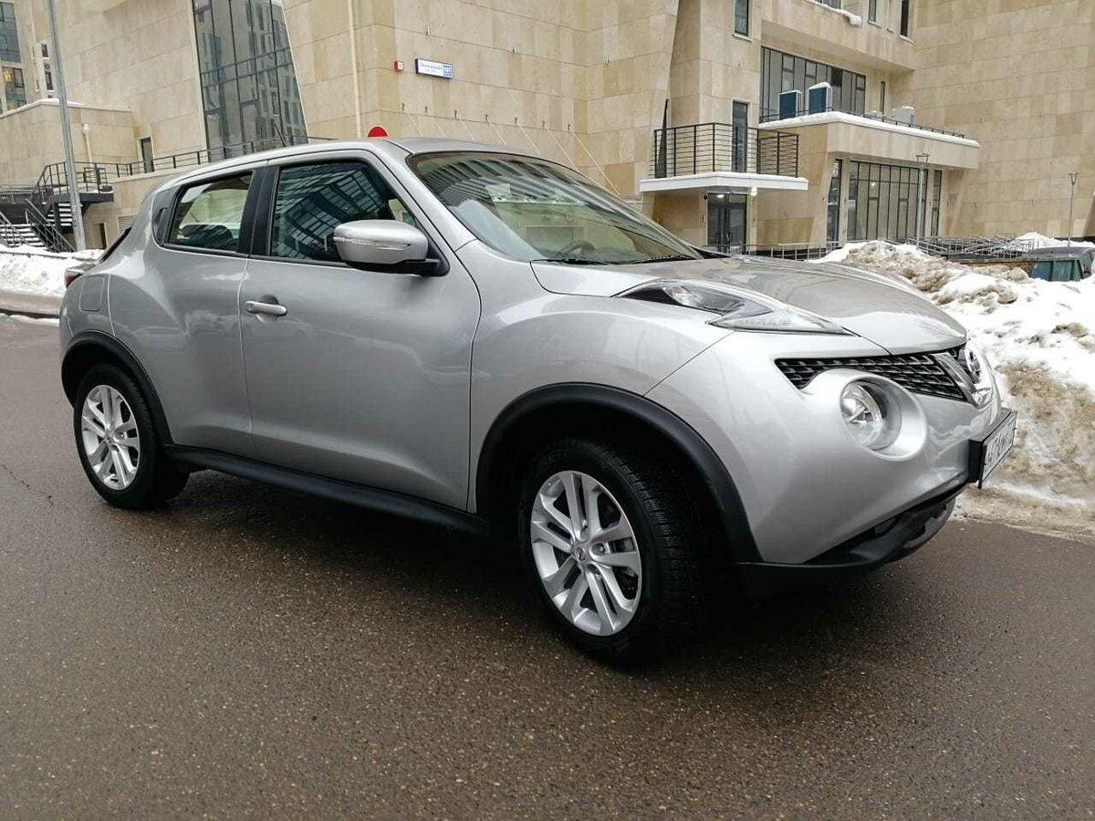 Ниссан серебристый фото Купить б/у Nissan Juke I Рестайлинг 1.6 CVT (117 л.с.) бензин вариатор в Москве:
