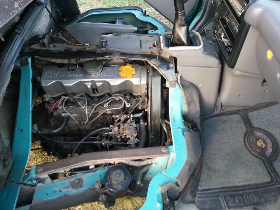 Ниссан серена 1999 года фото мотора Моторный отсек Nissan Serena C23 - Nissan Serena Mk I (C23), 2,3 л, 1996 года пр