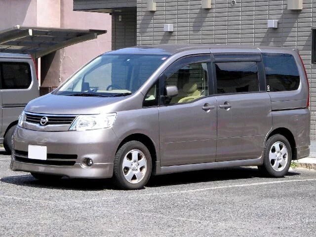 Ниссан серена фото File:Nissan-serena c25zenki-front.jpg - Wikipedia