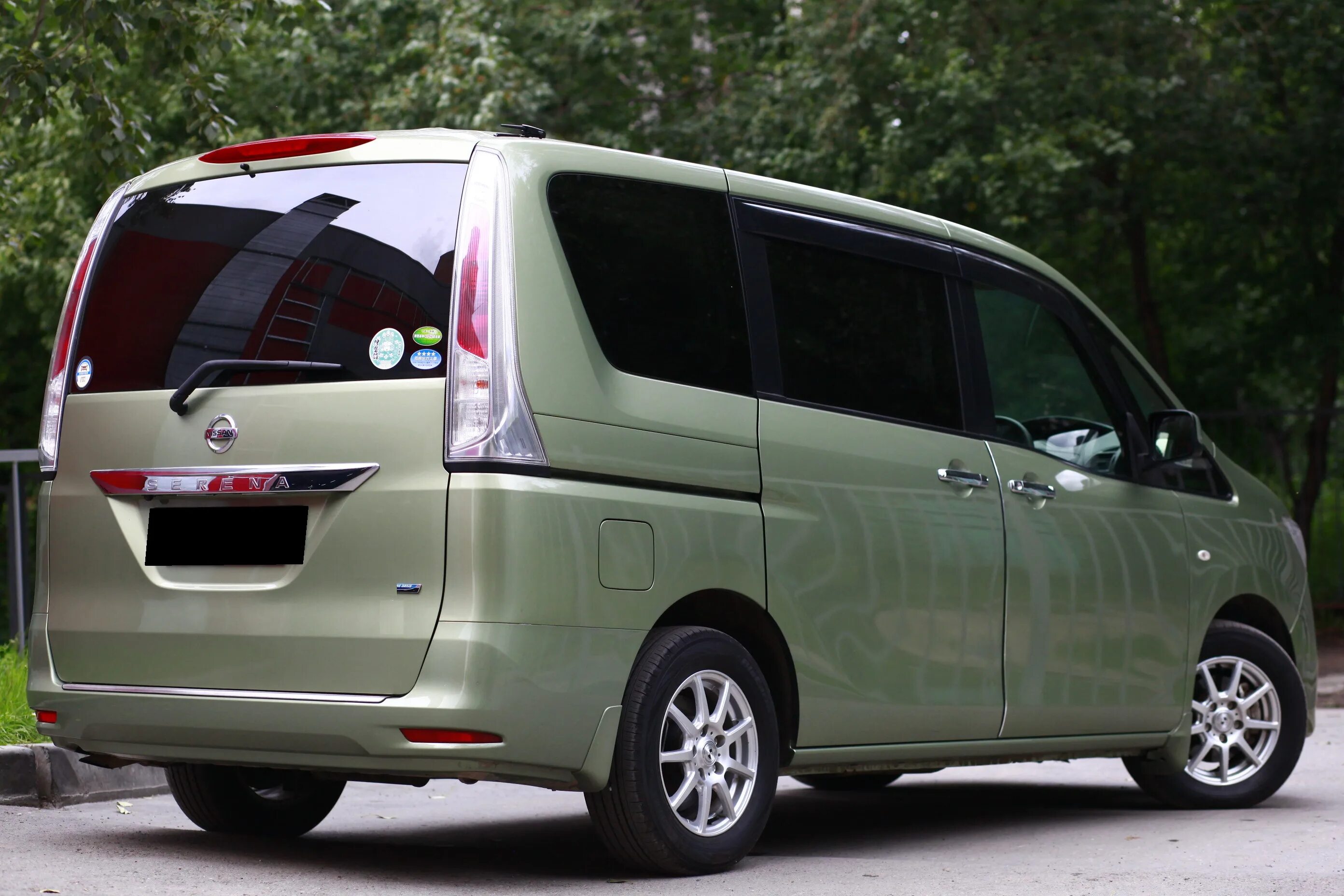 Ниссан серена фото Продажа Nissan Serena в Новосибирске