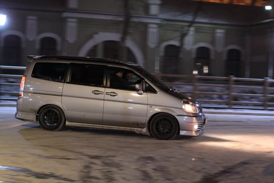 Ниссан серена с24 тюнинг Winter Look=) - Nissan Serena Mk II (C24), 2 л, 2002 года колёсные диски DRIVE2