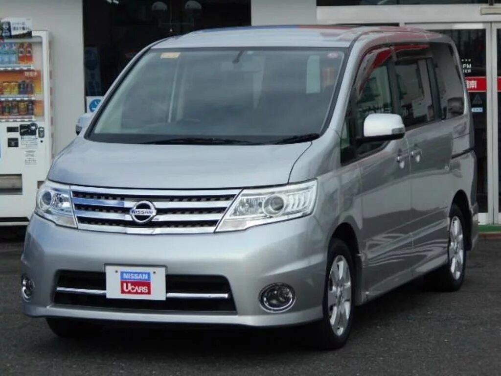 Ниссан серена с25 фото Купить б/у Nissan Serena III (C25) 2.0 CVT (137 л.с.) бензин вариатор в Новосиби
