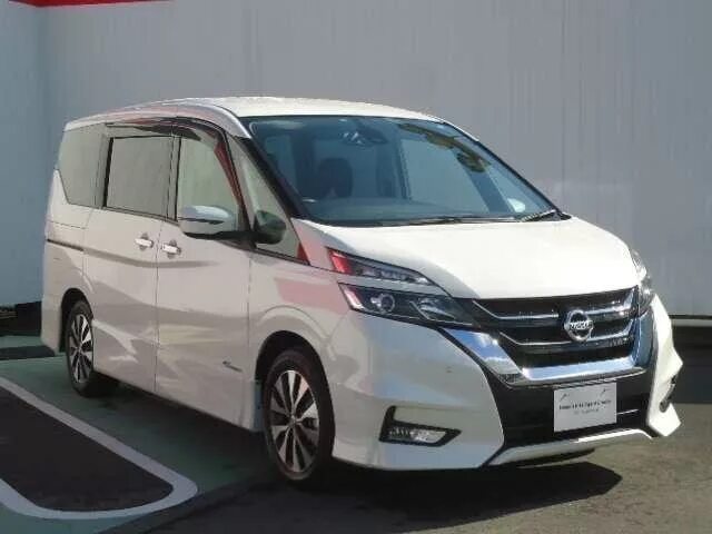 Ниссан серена с27 фото Купить б/у Nissan Serena V (C27) S-Hybrid 2.0 CVT (150 л.с.) 4WD бензин вариатор