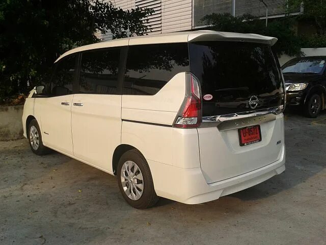 Ниссан серена с27 фото File:Nissan Serena (C27) hybrid in Thailand Rear.jpg - Wikimedia Commons