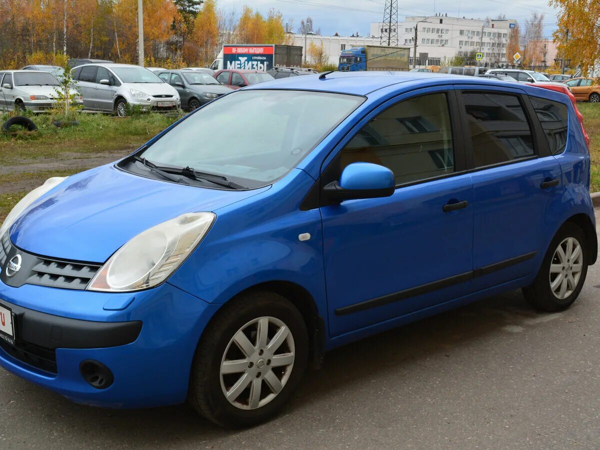 Ниссан синий фото Купить б/у Nissan Note I 1.4 MT (88 л.с.) бензин механика в Твери: синий Ниссан 