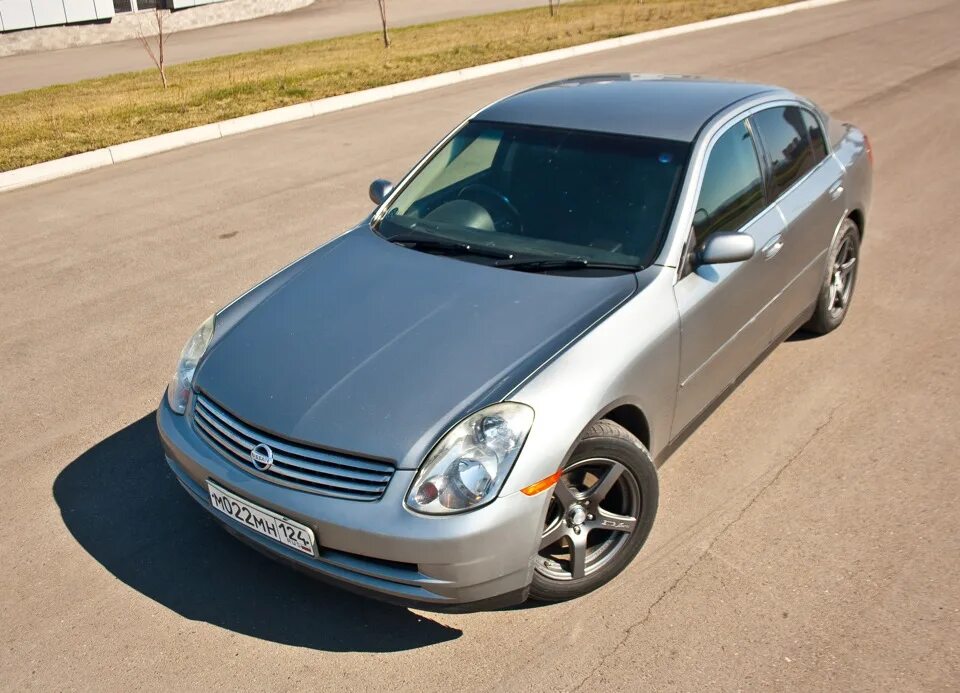 Ниссан скайлайн 35 фото Одни из первых летних фоточек - Nissan Skyline (V35), 3 л, 2004 года фотография 