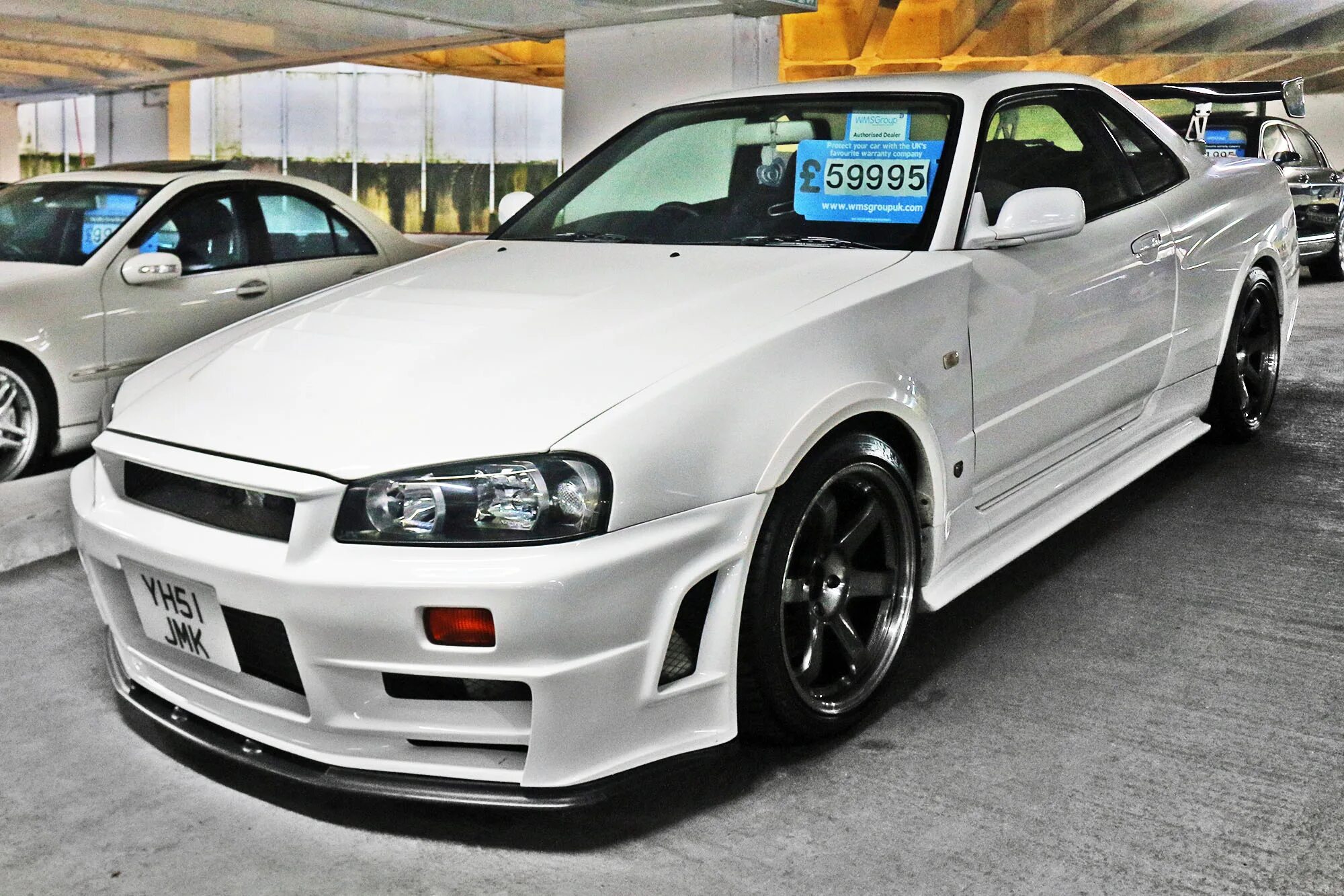 Ниссан скайлайн фото "YH51JMK" фото Nissan Skyline. Великобритания