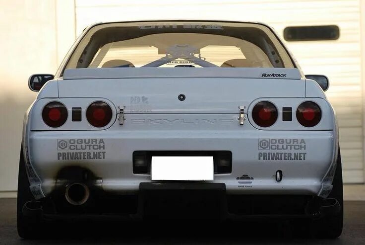 Ниссан скайлайн фото сзади Nissan Skyline GTR R32 (mit Bildern)