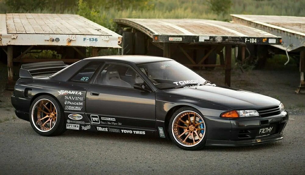 Ниссан скайлайн р32 тюнинг Clean R32 Fahrzeuge
