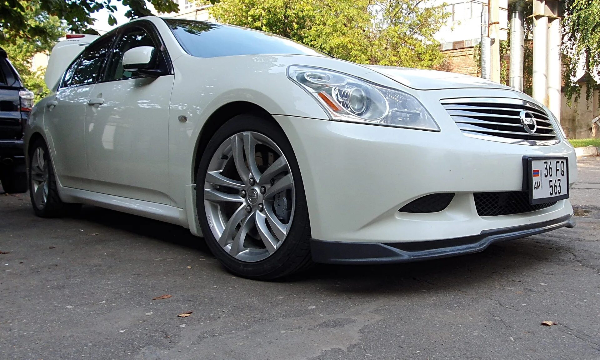 Ниссан скайлайн v36 тюнинг Примерка губы и диффузора - Nissan Skyline (V36), 3,5 л, 2007 года тюнинг DRIVE2