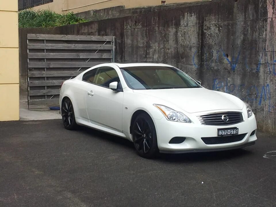 Ниссан скайлайн v36 тюнинг Nissan Skyline V36 370Gt 2008 Model - For Sale (Private Whole cars only) - SAU C