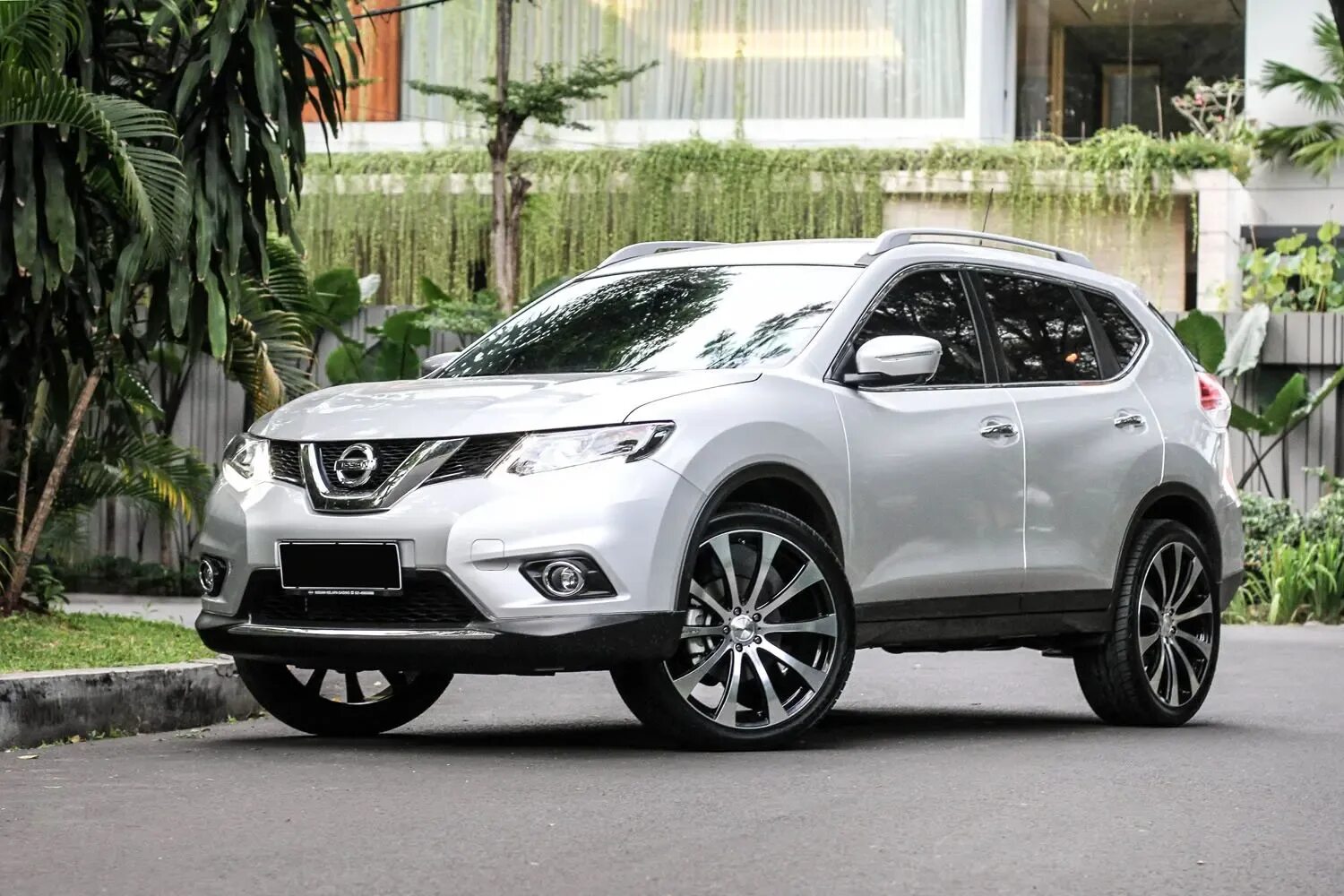 Ниссан т 32 фото Зимняя заглушка в решетку переднего бампера для Nissan X-Trail T32 2013-2016 Рус