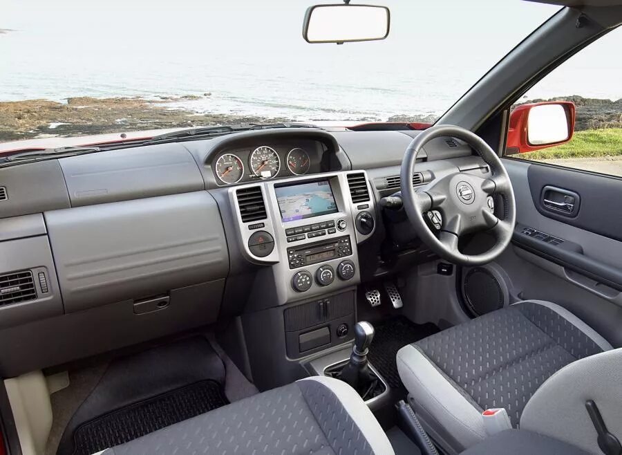 Ниссан т30 фото салона Nissan X-Trail Columbia 2006 года выпуска для рынка Великобритании и Ирландии. Ф
