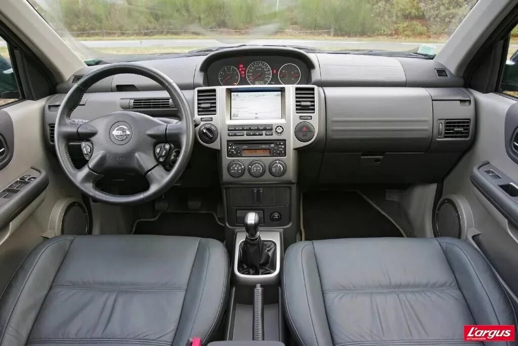 Ниссан т30 фото салона Асимметрия. - Volkswagen Tiguan, 2.0 л., 2018 года на DRIVE2