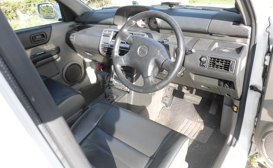 Ниссан т30 фото салона T30 X-trail NT30eks trail 2000 X машина на разборку QR20 детали продает! Nissan 
