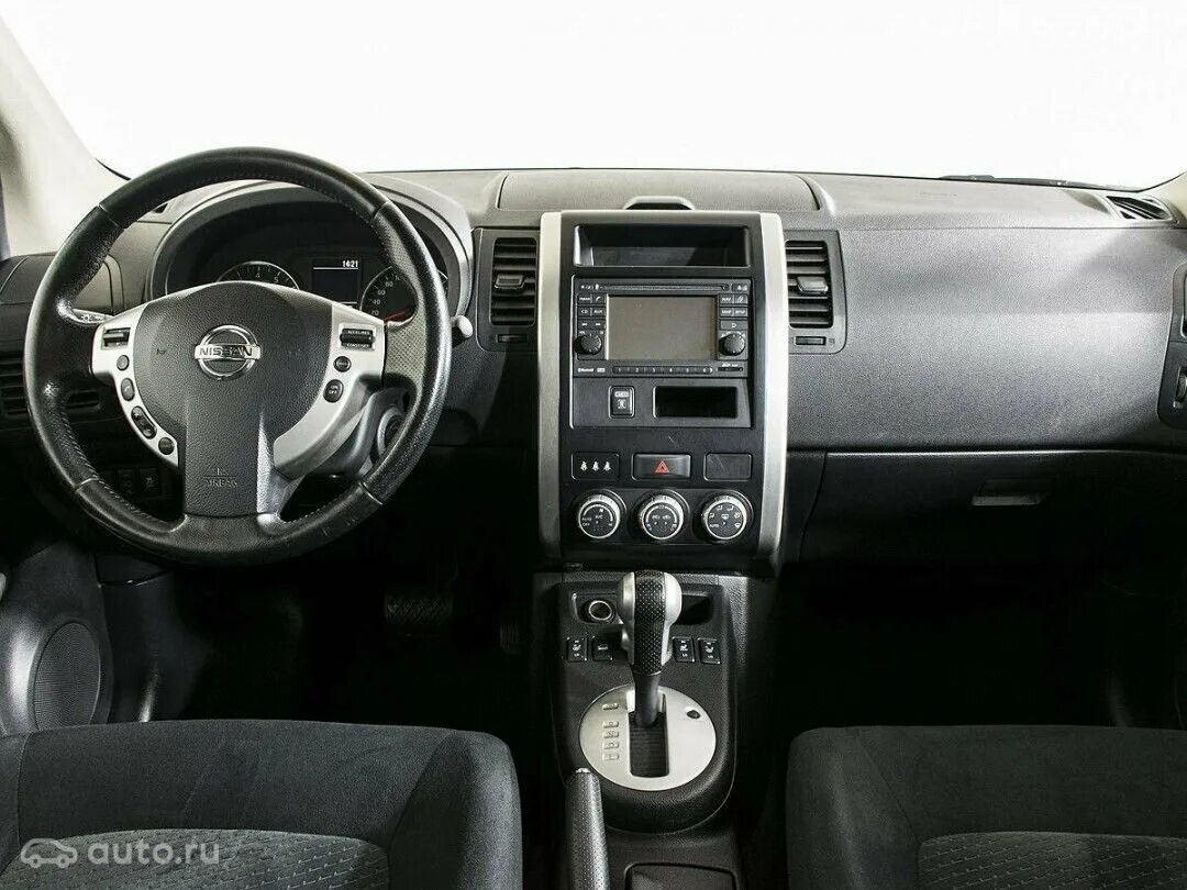 Ниссан т31 фото салона Новый Nissan X-Trail получил версию для европейцев