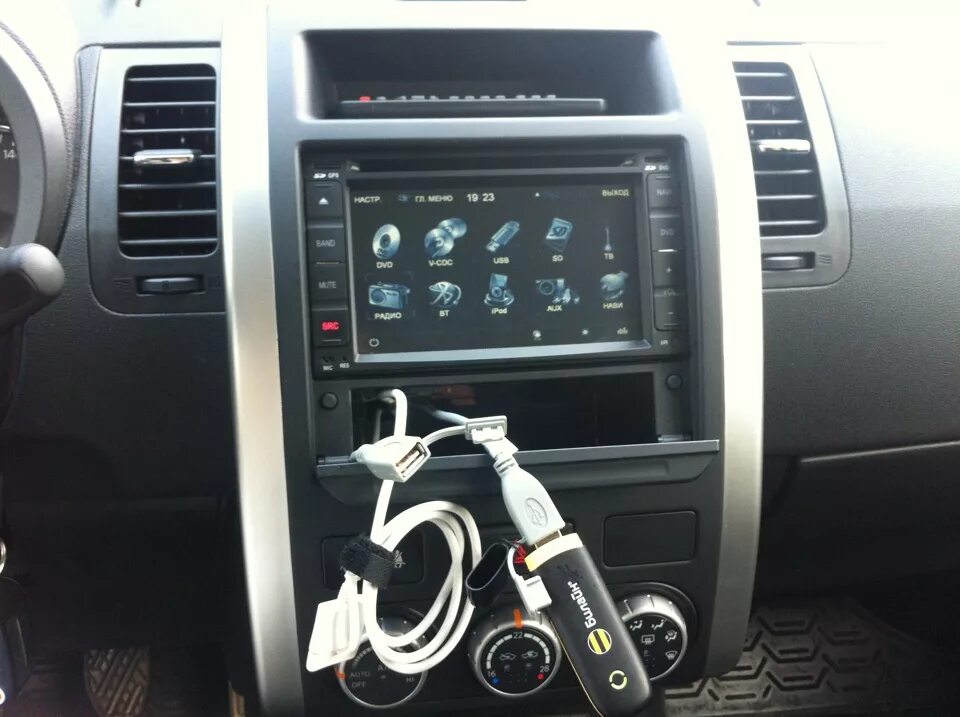 Ниссан т31 как подключить блютуз Замена штатного головного устройства на Mydean 7117 - Nissan X-Trail II (t31), 2