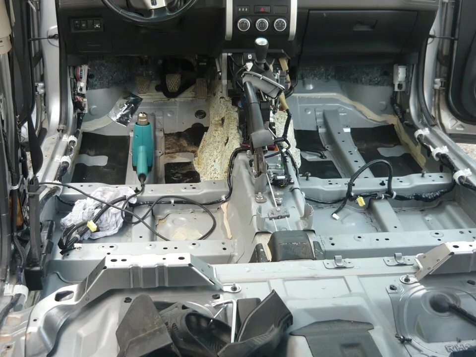 Ниссан т31 ремонт своими руками № 45 - Разбор салона - Nissan X-Trail II (t31), 2 л, 2007 года своими руками DRI