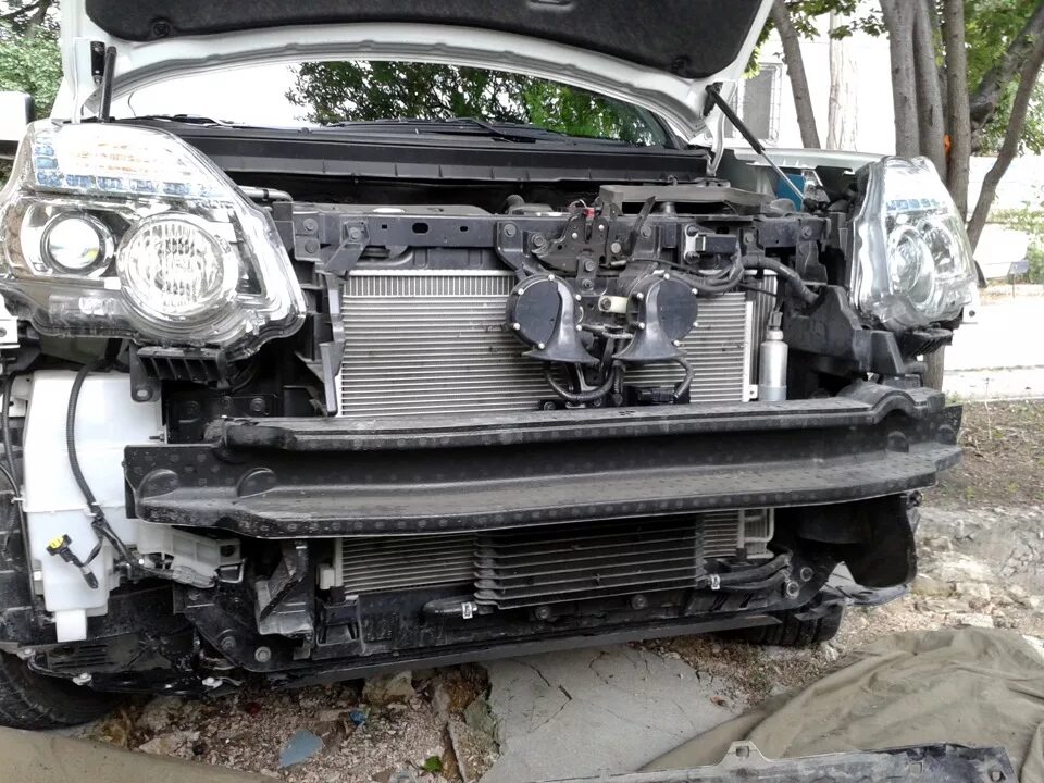 Ниссан т31 ремонт своими руками Как снять передний бампер на Х Трейл Т 31 - отчет - Nissan X-Trail II (t31), 2 л