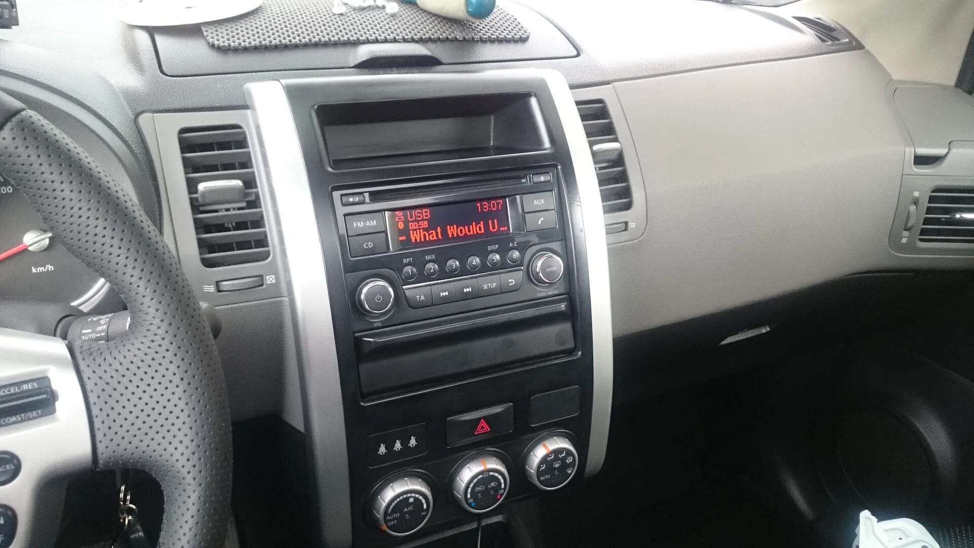 Ниссан т31 ремонт своими руками Замена магнитолы X-Trail на более функциональную AGC-0071RF + нужна помощь - Nis