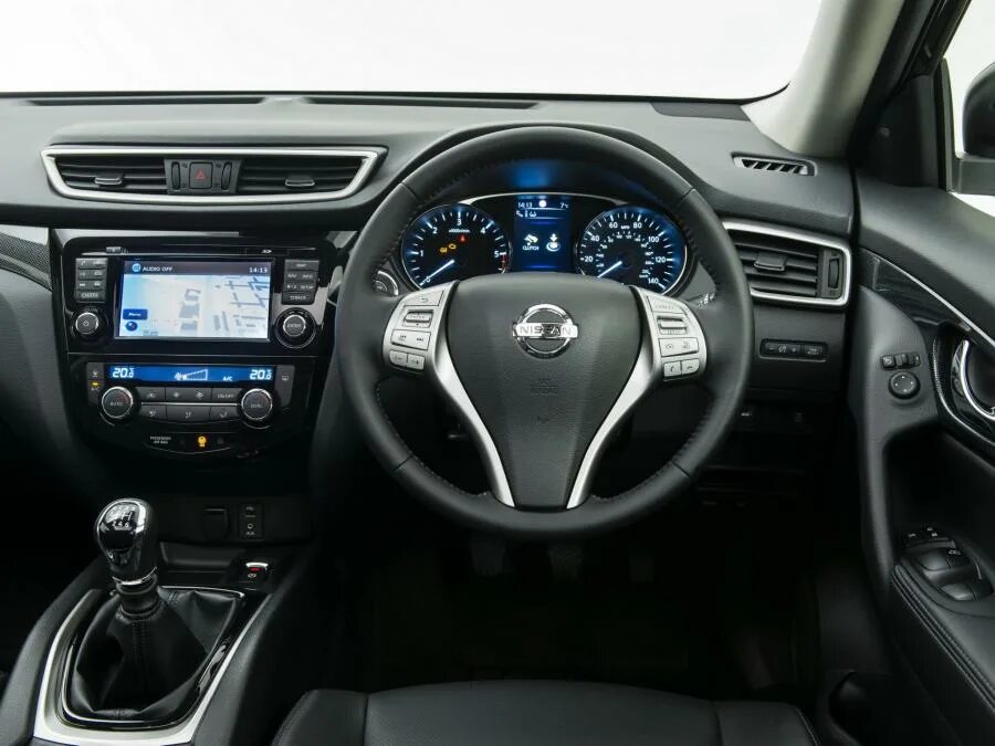 Ниссан т32 фото салона Nissan X-Trail 2014 года выпуска для рынка Великобритании и Ирландии. Фото 8. VE