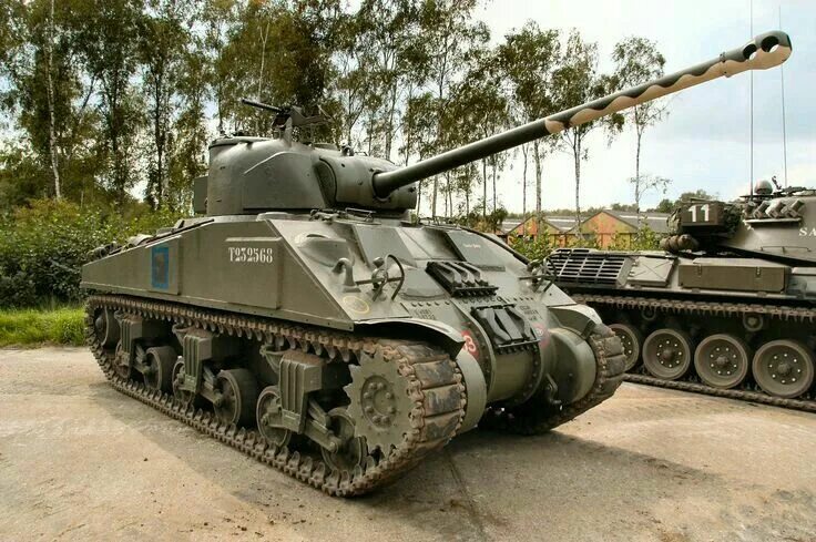 Ниссан танк фото Pin on Танки (Tanks)