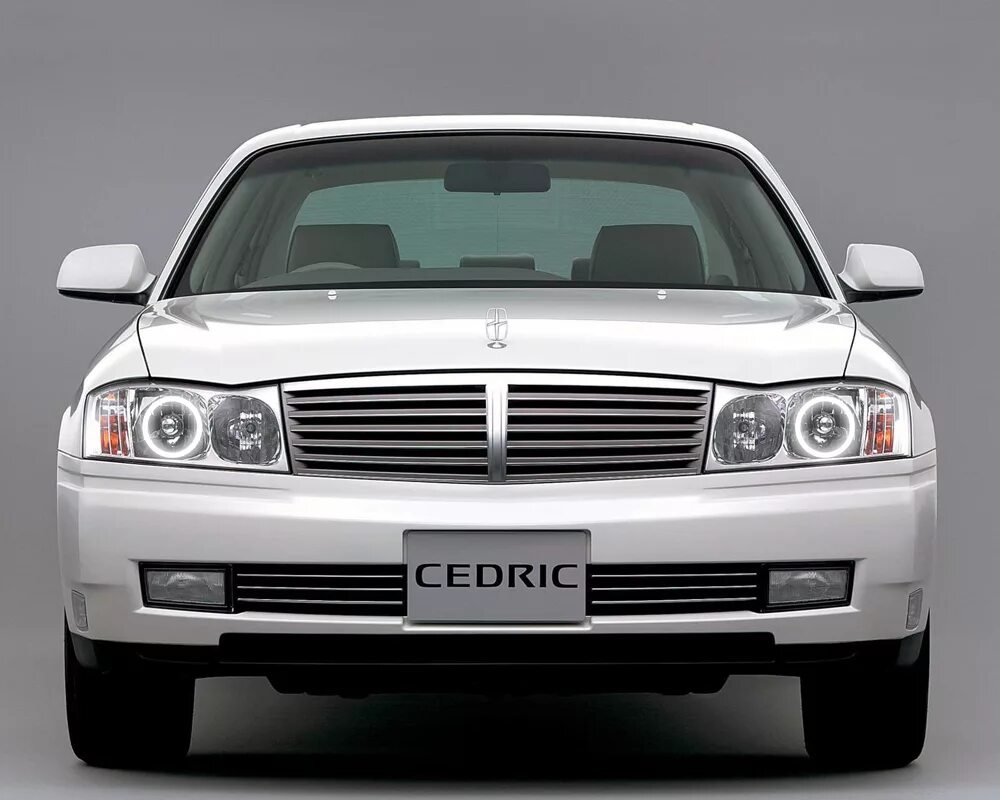 Ниссан цедрик фото Ангельские глазки на Nissan Cedric 1995-1999